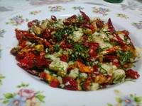 Kurutulmuş Domates Mezesi Tarifi ve Malzemeleri