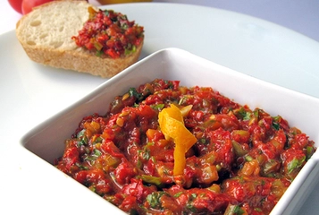 Acılı Meze Tarifleri ve Malzemeleri